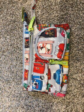 Lily Bloom Holiday Ugly Sweater Print Triple-Pocket Wristlet Pouch